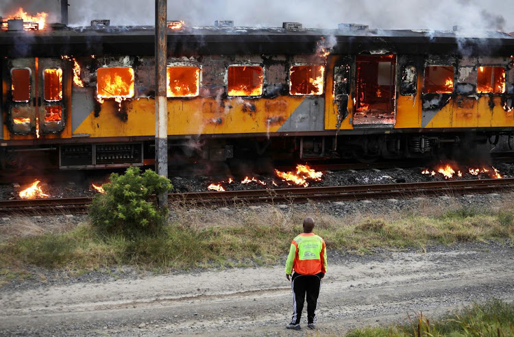 A train goes up in flames on Cape Town's northern line on January 25 2020.