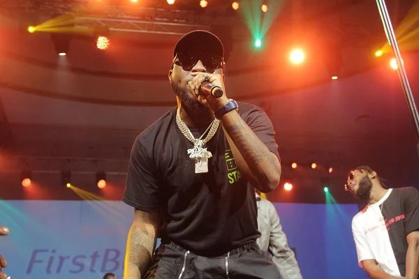 DOWNLOAD: Davido connects with Popcaan for 'Risky'